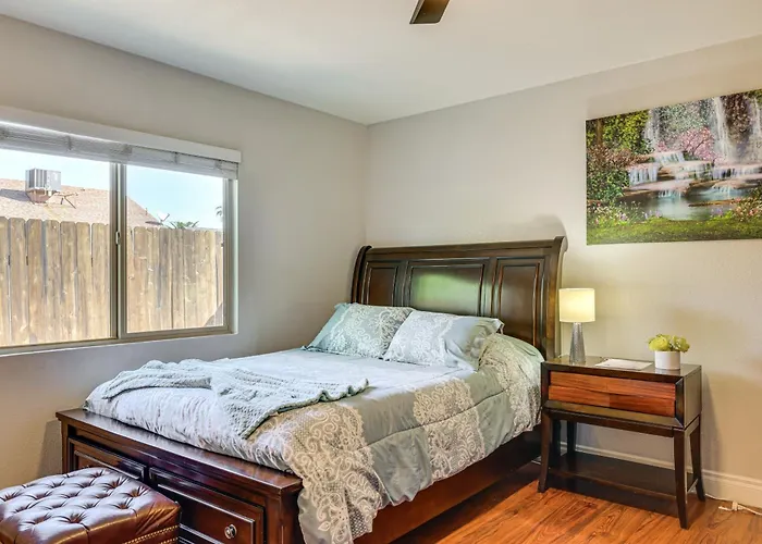 Apartment 6 Mi To State Farm Stadium! Casita Escape W/ Yard