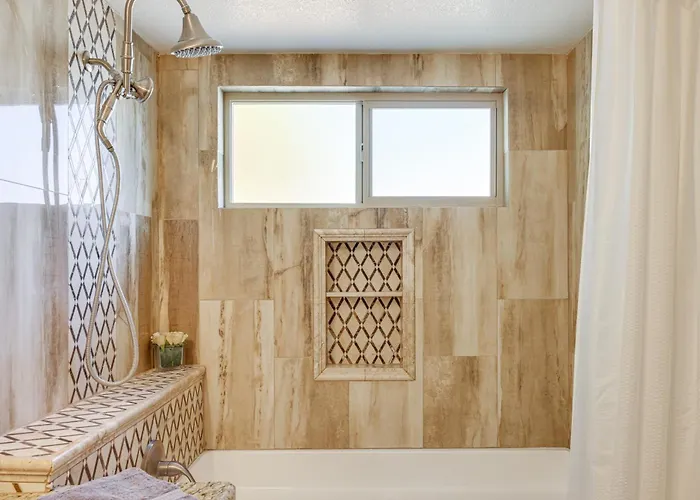 6 Mi To State Farm Stadium! Casita Escape W/ Yard *